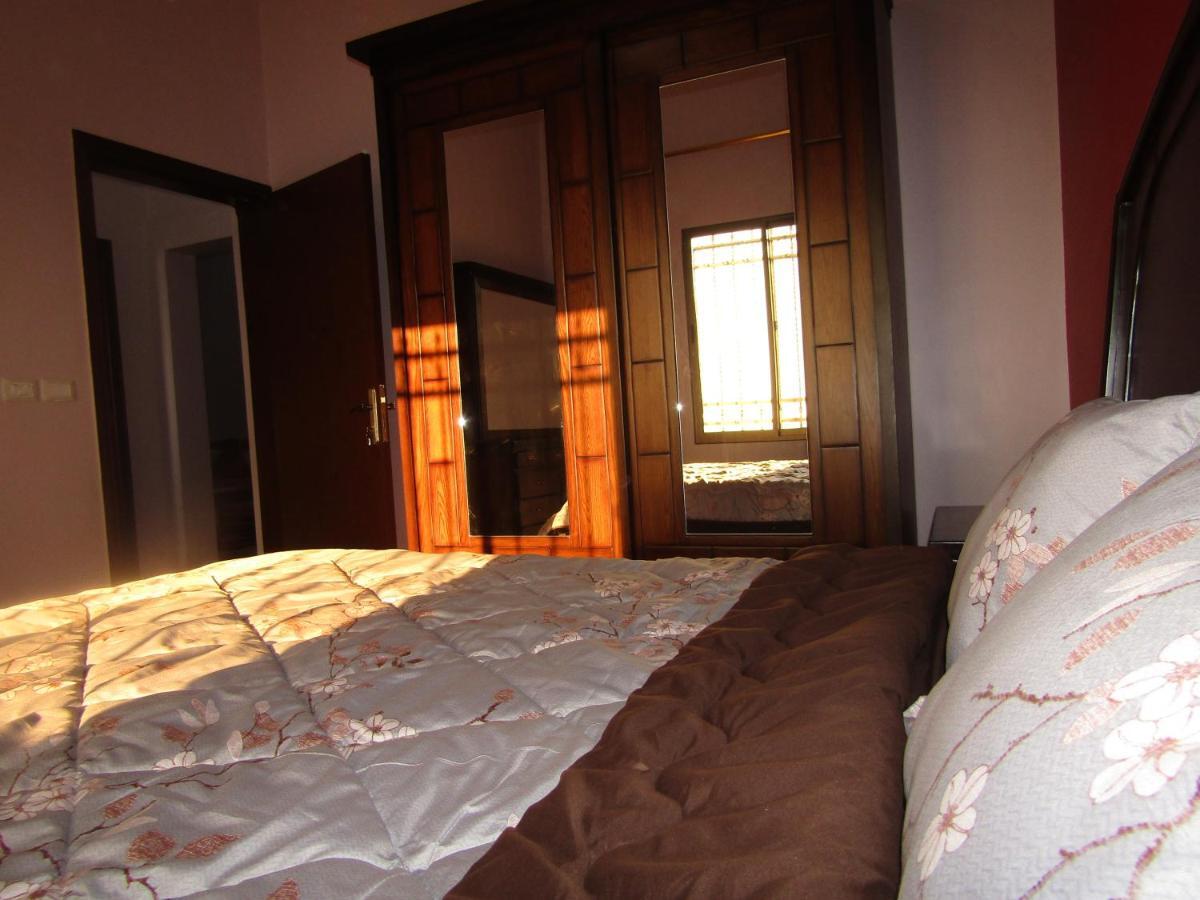 Petra Monastery Tourist Hotel Wadi Musa Buitenkant foto